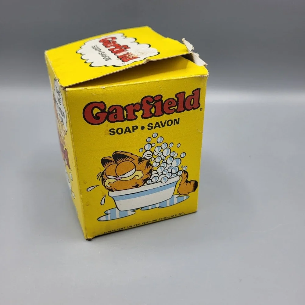 Vintage 1981 Garfield Sculpted Bar Soap Twincraft Collectible Boxed Orange Cat